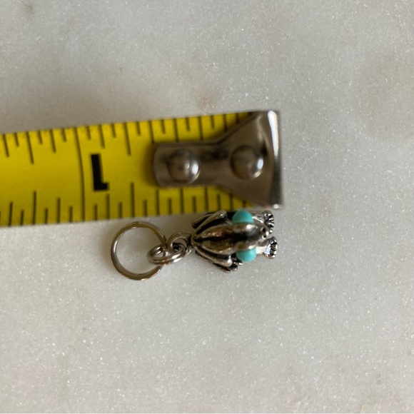 Vintage Silver Frog Necklace Pendant With Turquoise Eyes - Picture 6 of 6
